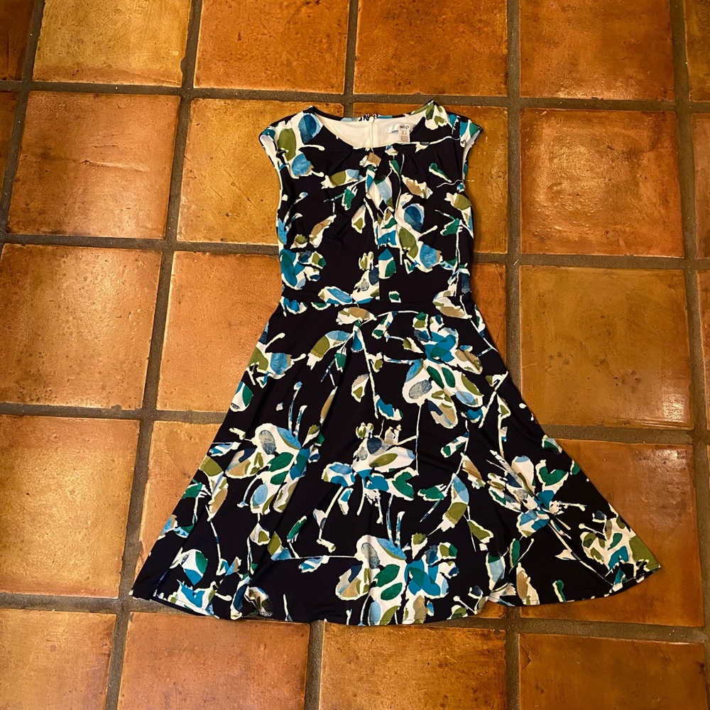 EUC Wisp Navy Blue A-Line Dress, size 4